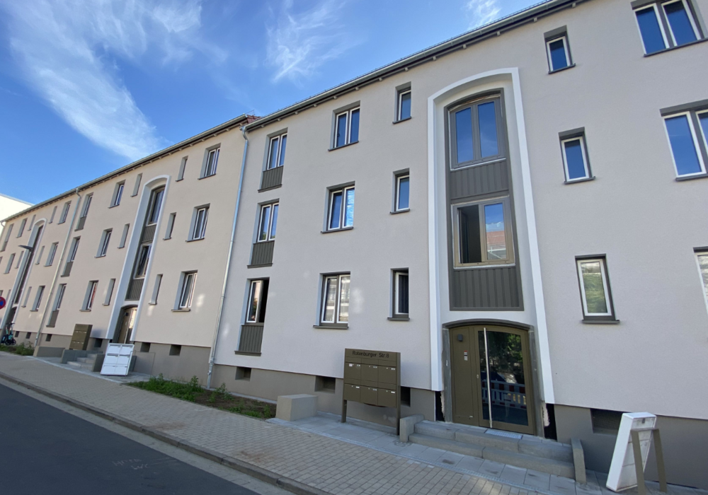 Ansprechende 3 ZKB mit Terrasse! - Photo 2